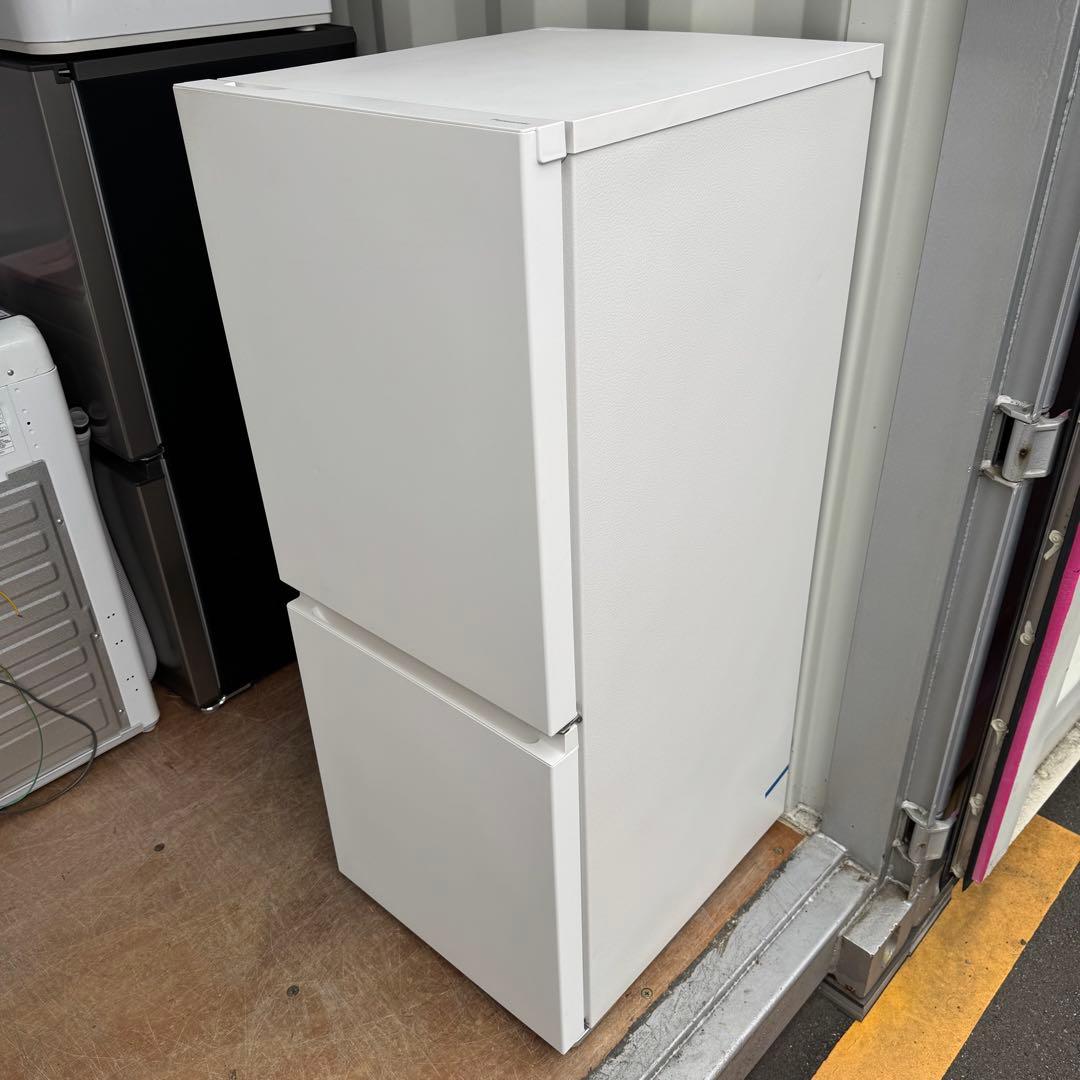 C7423★2023年製★未使用に近い★パナソニック冷蔵庫インバーター　ホワイト