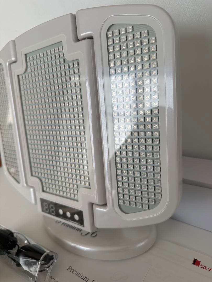 アグレックス Premium J6 LED 美顔器　※r2