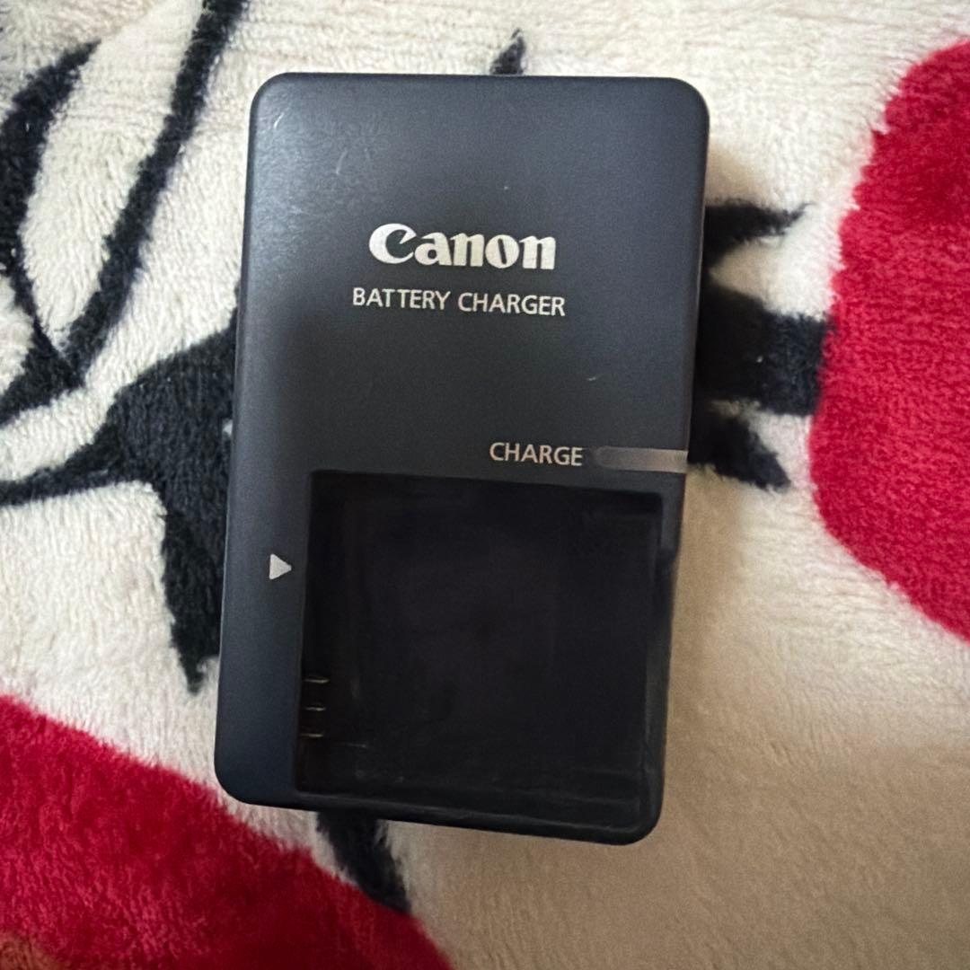 Canon IXY Digital 8.0メガピクセル