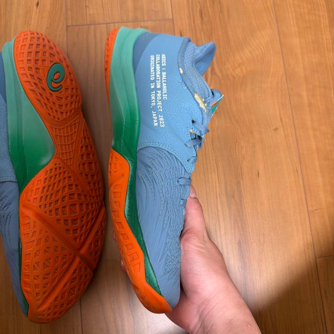 りょー♪　ボーラホリック × アシックス アンプレアルス ロー