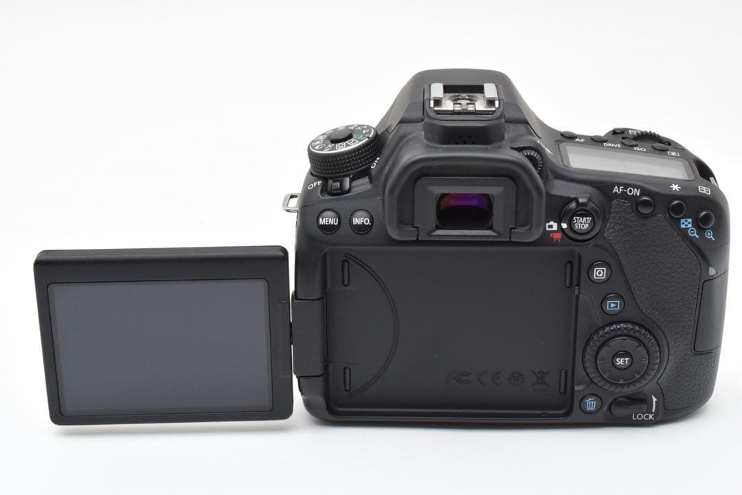 デジタル一眼レフカメラCanon EOS 80D望遠レンズセット