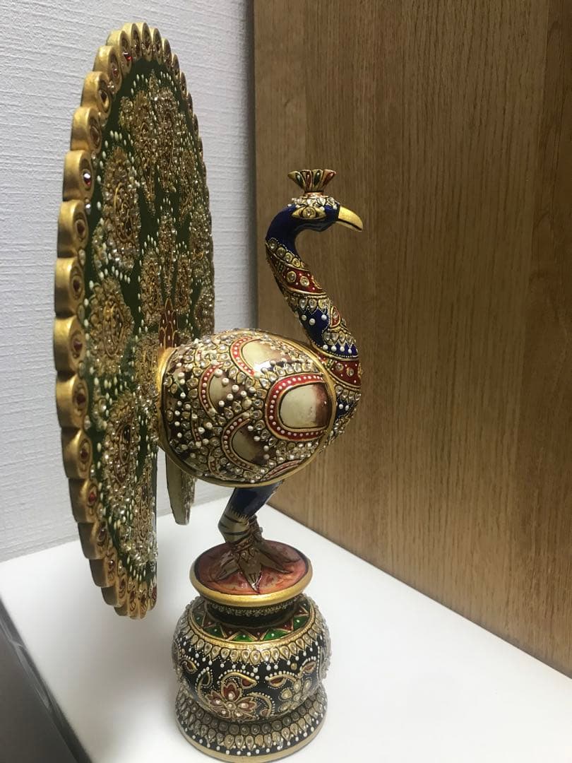 木製孔雀　インド製　置物　インテリア　装飾品