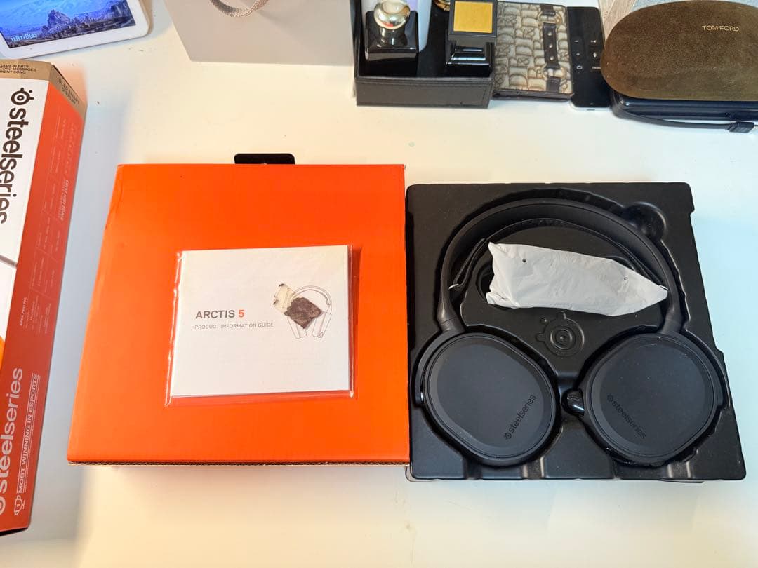 超激レアZOWIE Divina ピンクApex Pro TKLArctis5
