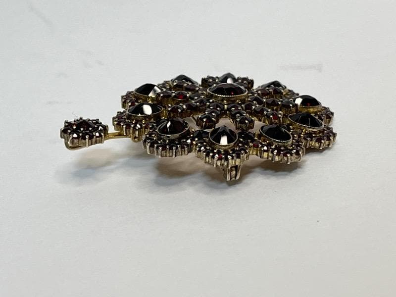 ガーネットブローチ ペンダントTOP　大型　アンティーク