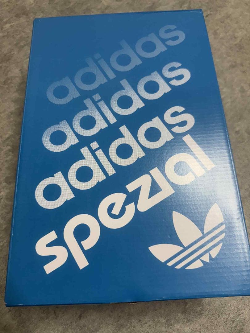 Oasis × adidas Originals Marathon SPZL \"