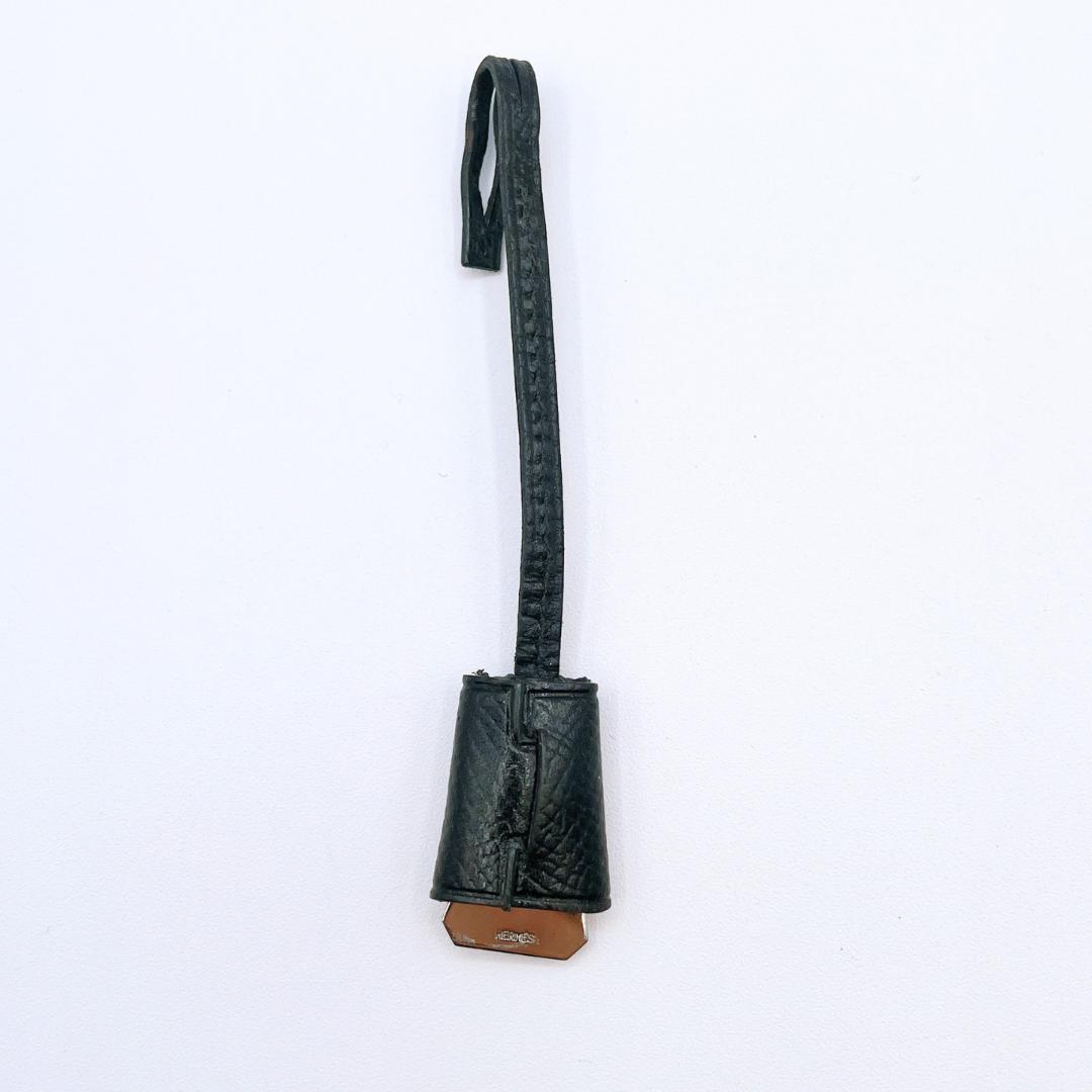 HERMES エルメス ミニクロシェット チャーム シルバー レザー ブラック