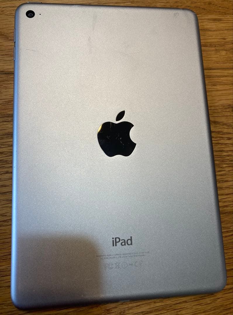 【本体】iPad mini 4 Wi-Fi 128GB