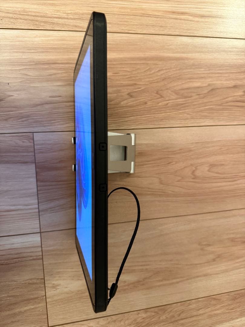 Office2021&WIN11搭載！富士通ARROWS Tab バッテリー良好