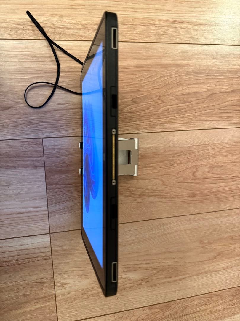 Office2021&WIN11搭載！富士通ARROWS Tab バッテリー良好