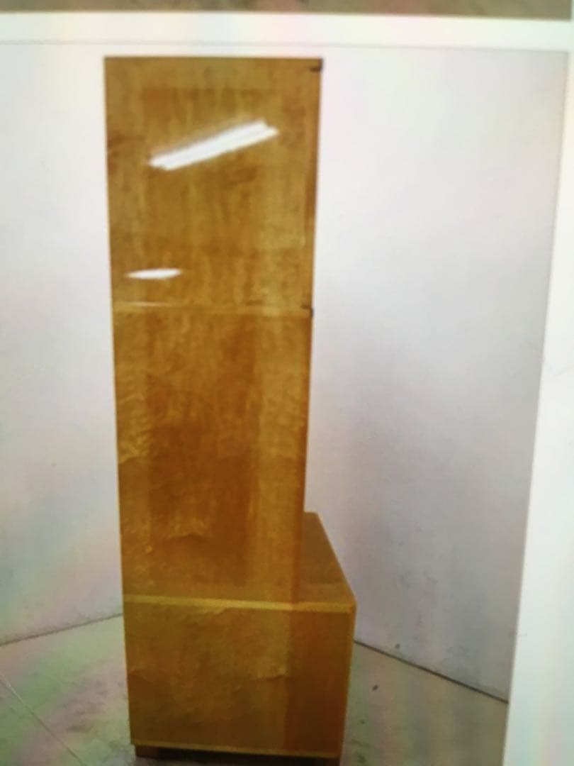 IDC大塚家具展示品最高級 バーズアイメープル キャビネット/TVボード 照明付