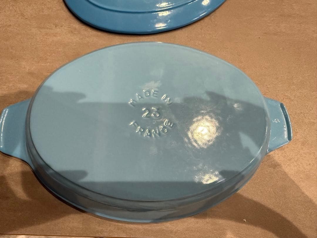 Staub オーバルホットプレート（蓋付き）23cm