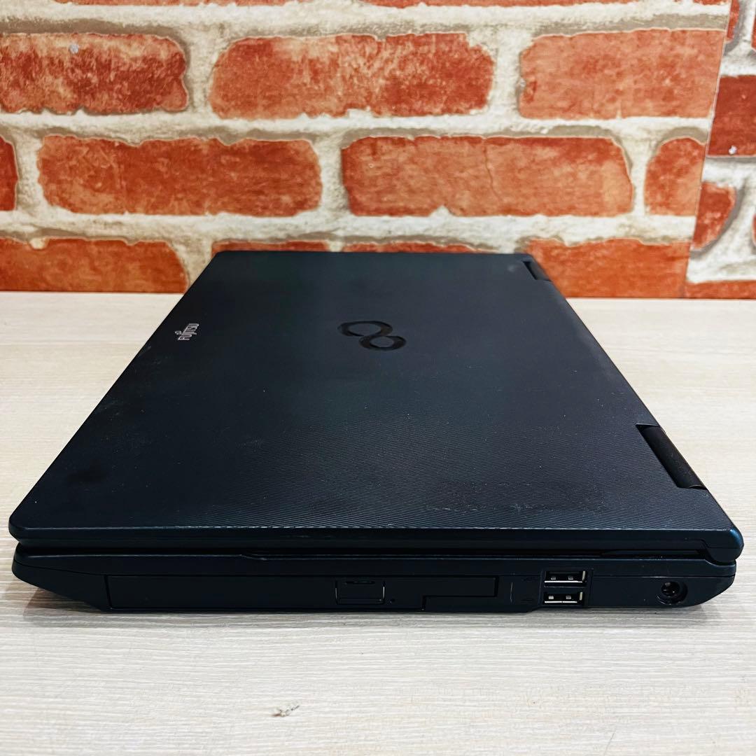 ⭐️K3046⭐️【FUJITSU】LIFE BOOK A5721E ノートパソコン