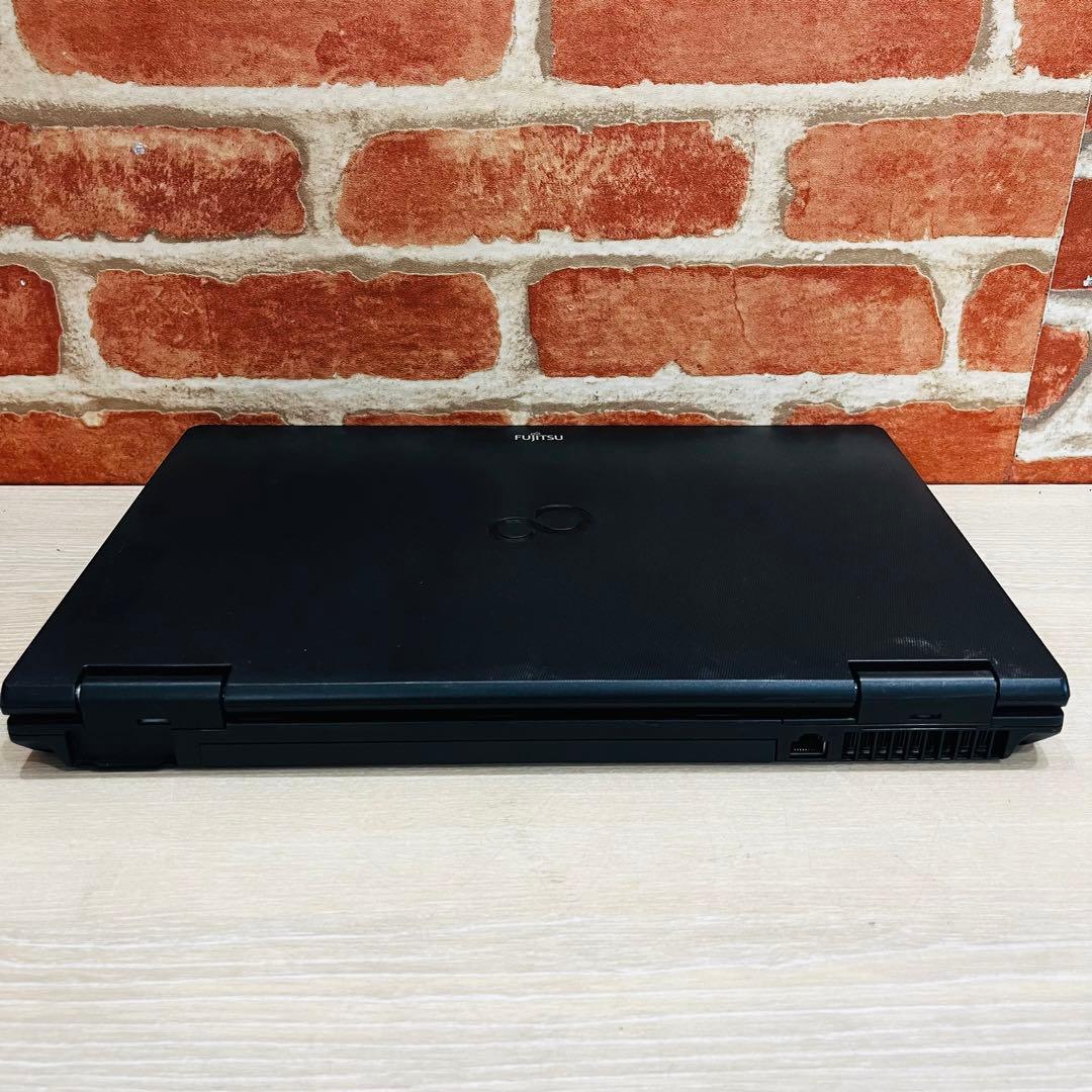 ⭐️K3046⭐️【FUJITSU】LIFE BOOK A5721E ノートパソコン