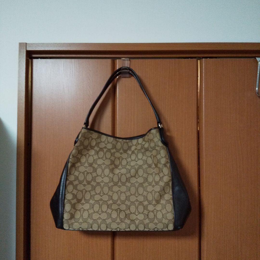 【COACH コーチ】ショルダーバッグ シグニチャー