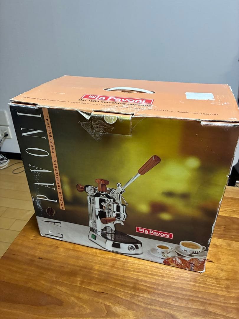 コーヒーメーカー・エスプレッソマシン la Pavoni EUROPICCOlA