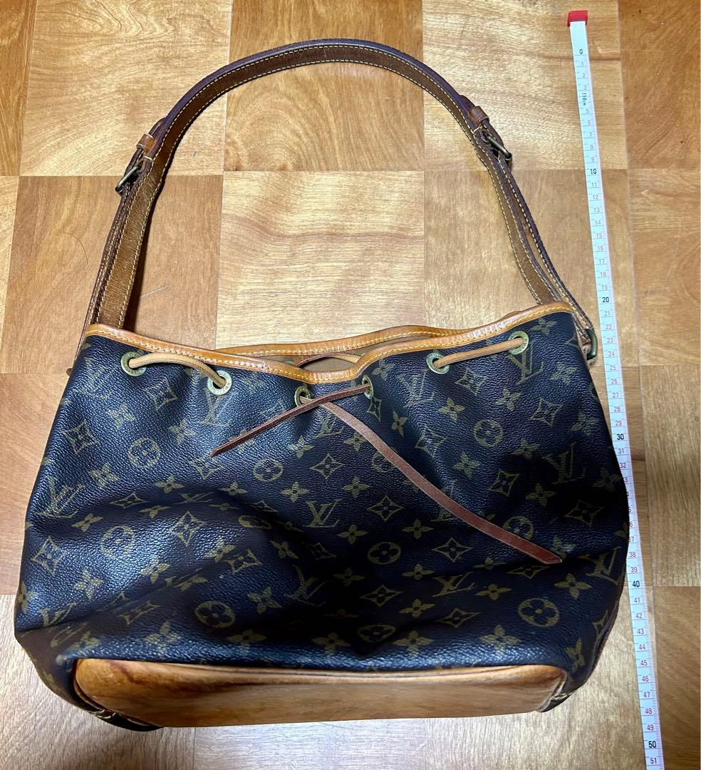 LOUIS VUITTON ルイヴィトン モノグラム　ノエ　巾着型バッグ