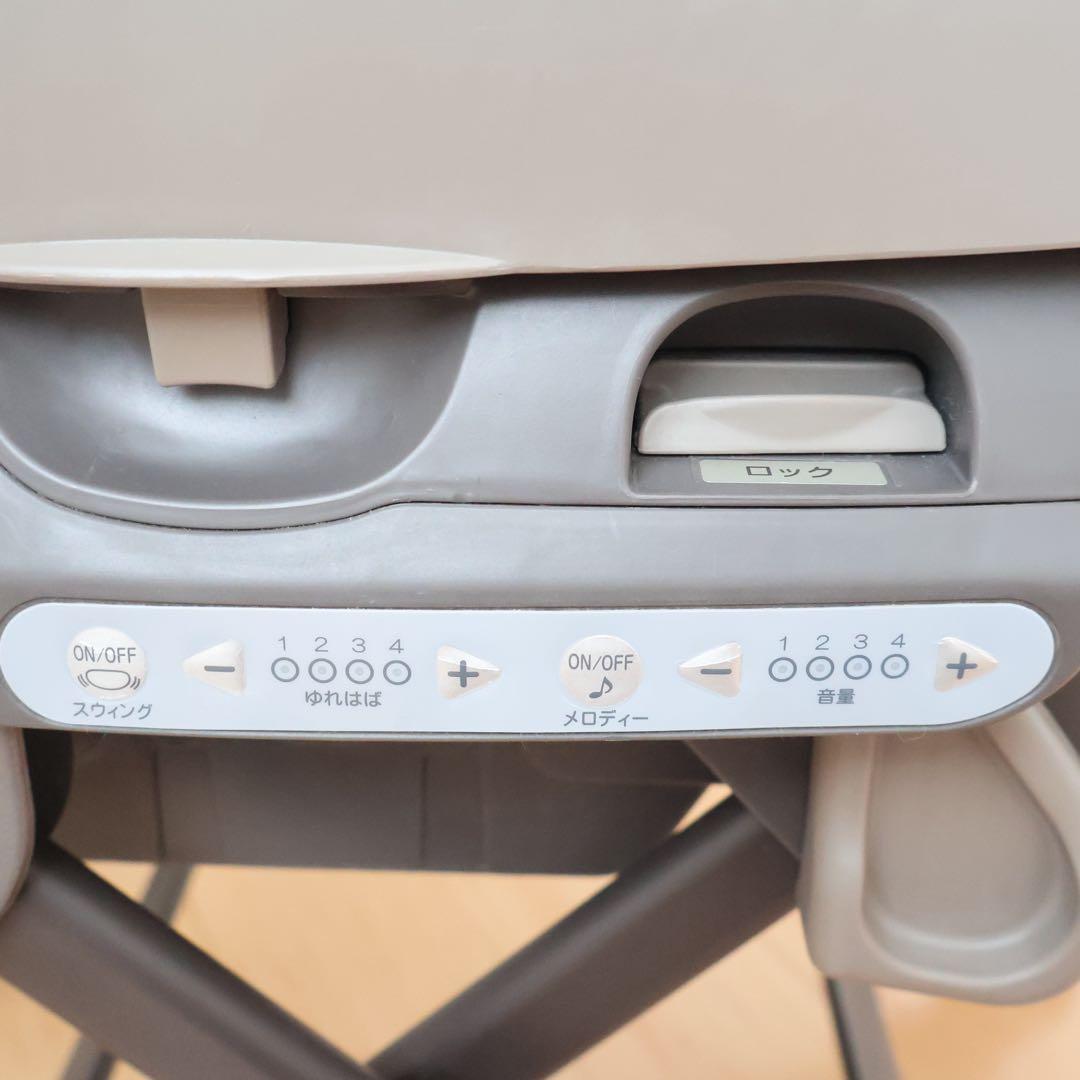 コンビ 電動 ネムリラ オートスウィングBEDi ヘーゼルベージュ