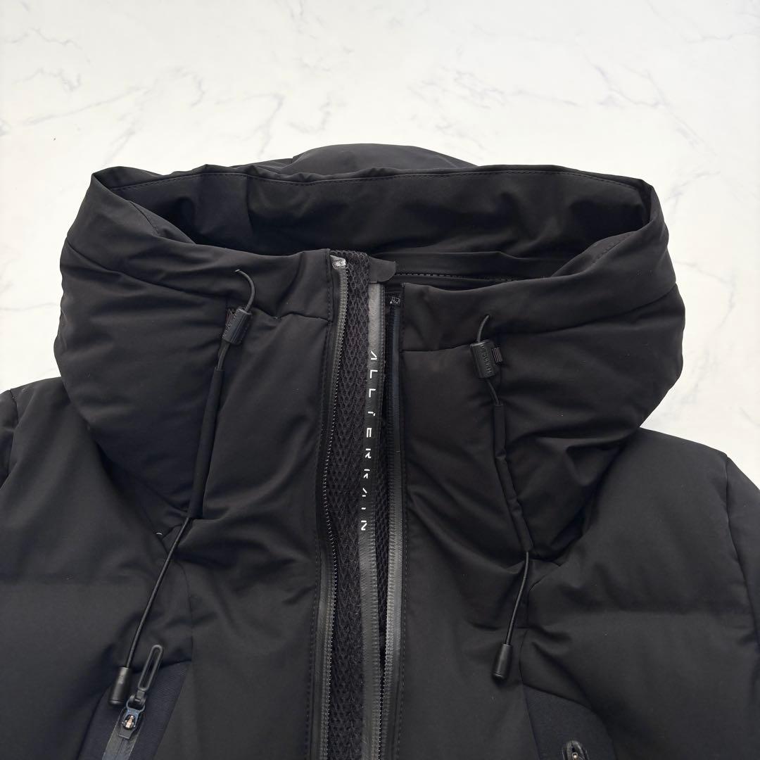 デサントオルテライン マウンテニア ダウンジャケット ブラック M