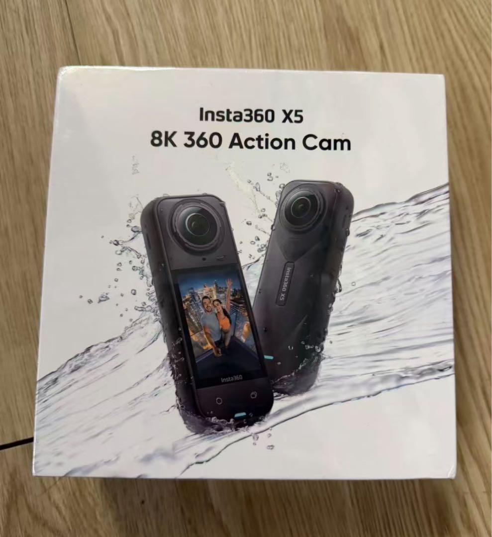8K解像度と防水 - モデル名: Insta360 X5