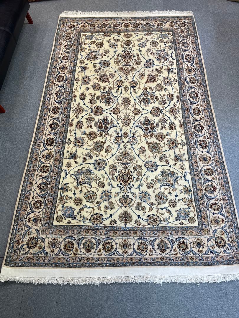 SALE!手織りペルシャ絨毯　ナイン size:248×148cm