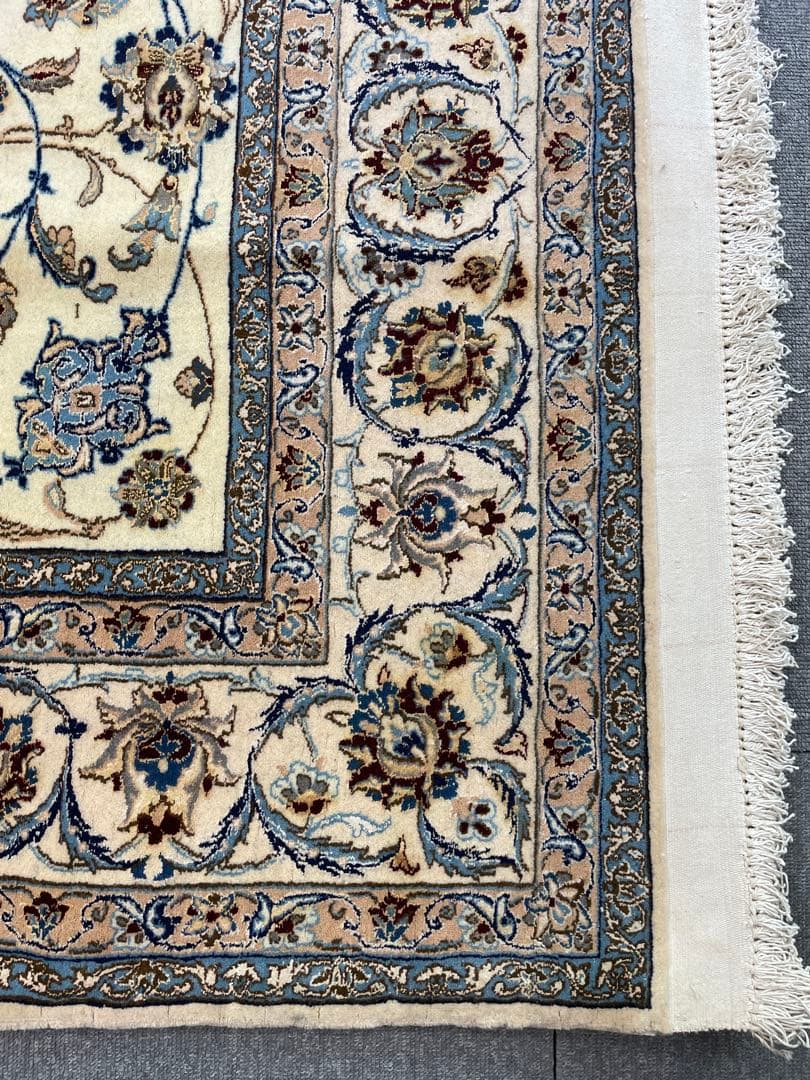 SALE!手織りペルシャ絨毯　ナイン size:248×148cm