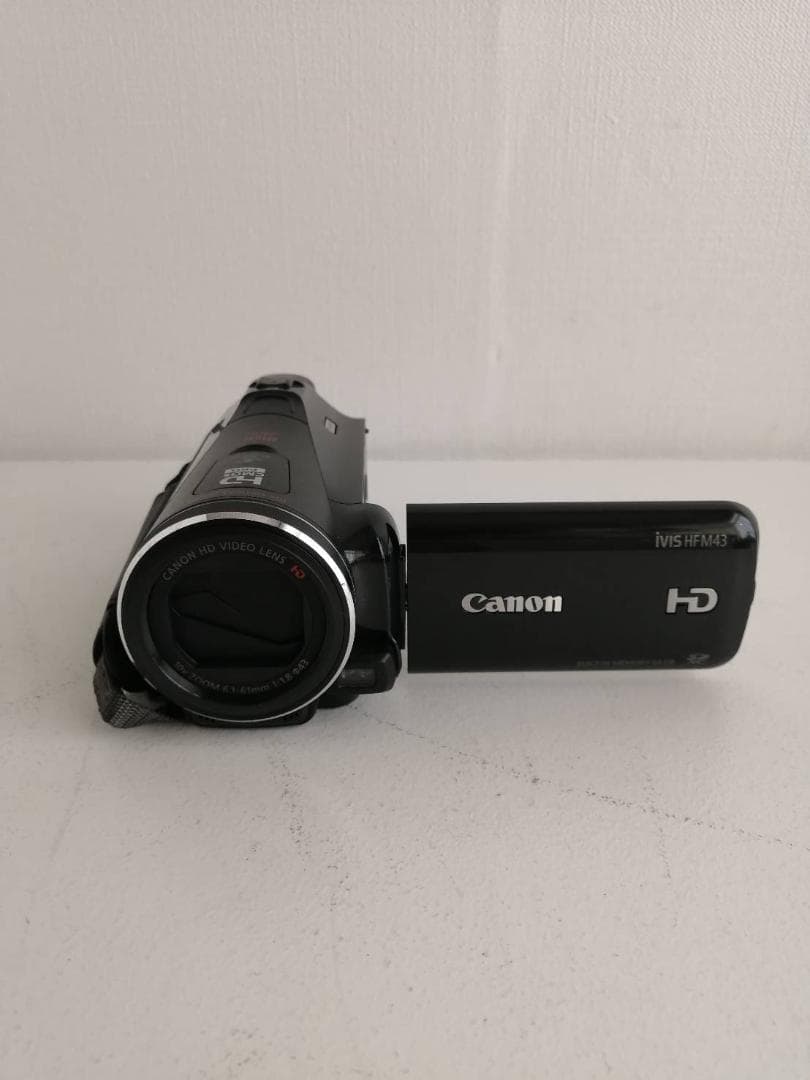 美品 Canon デジタルビデオカメラ iVIS HF M43