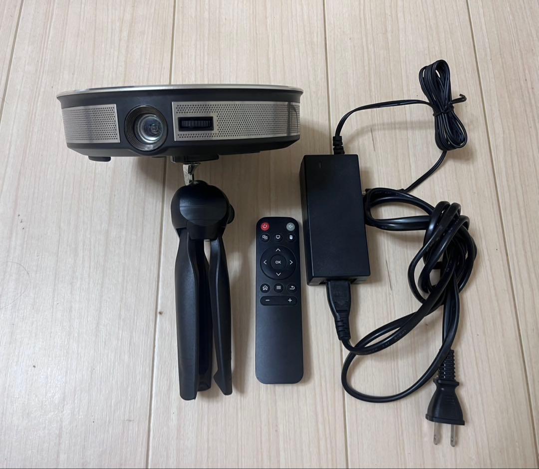 シルバー プロジェクター リモコン付き