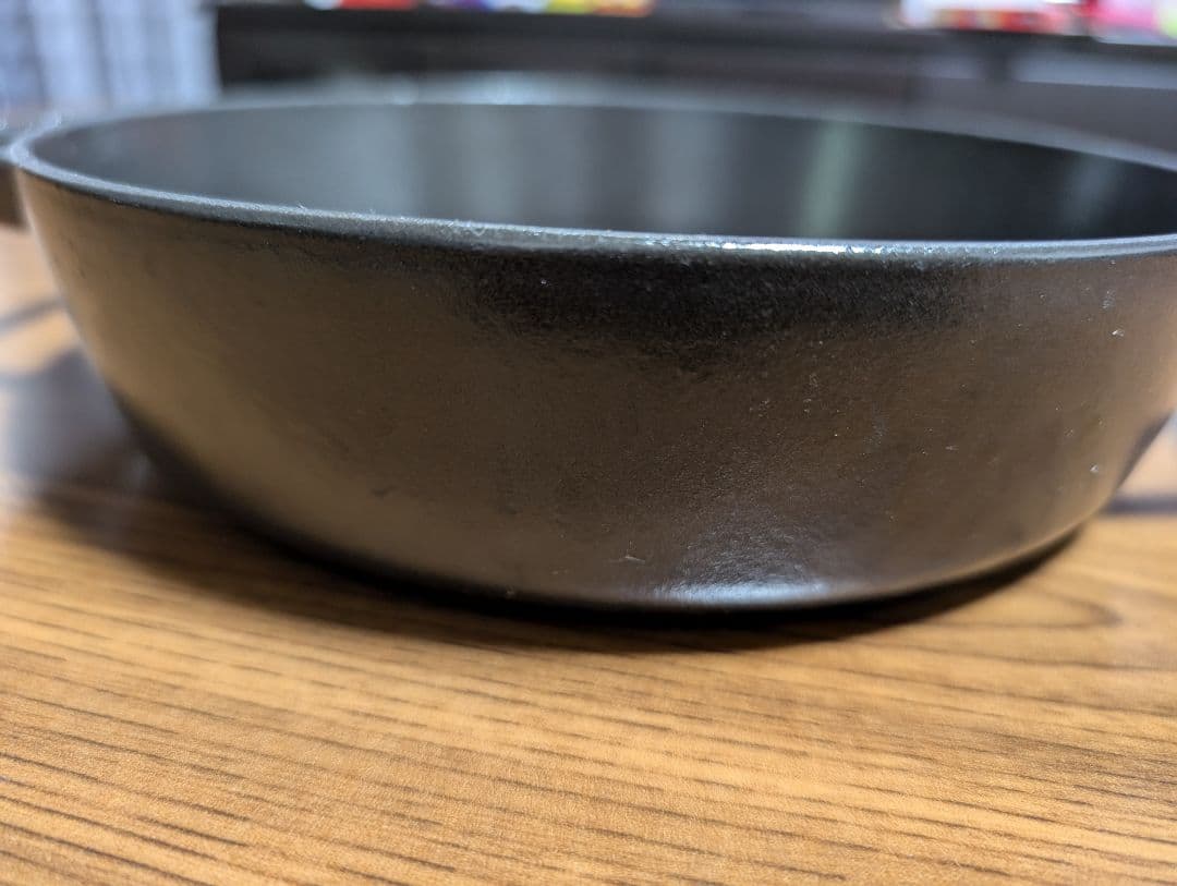 STAUB 両手フライパン ラウンド 20cm 黒 鋳物 深型 両手鍋