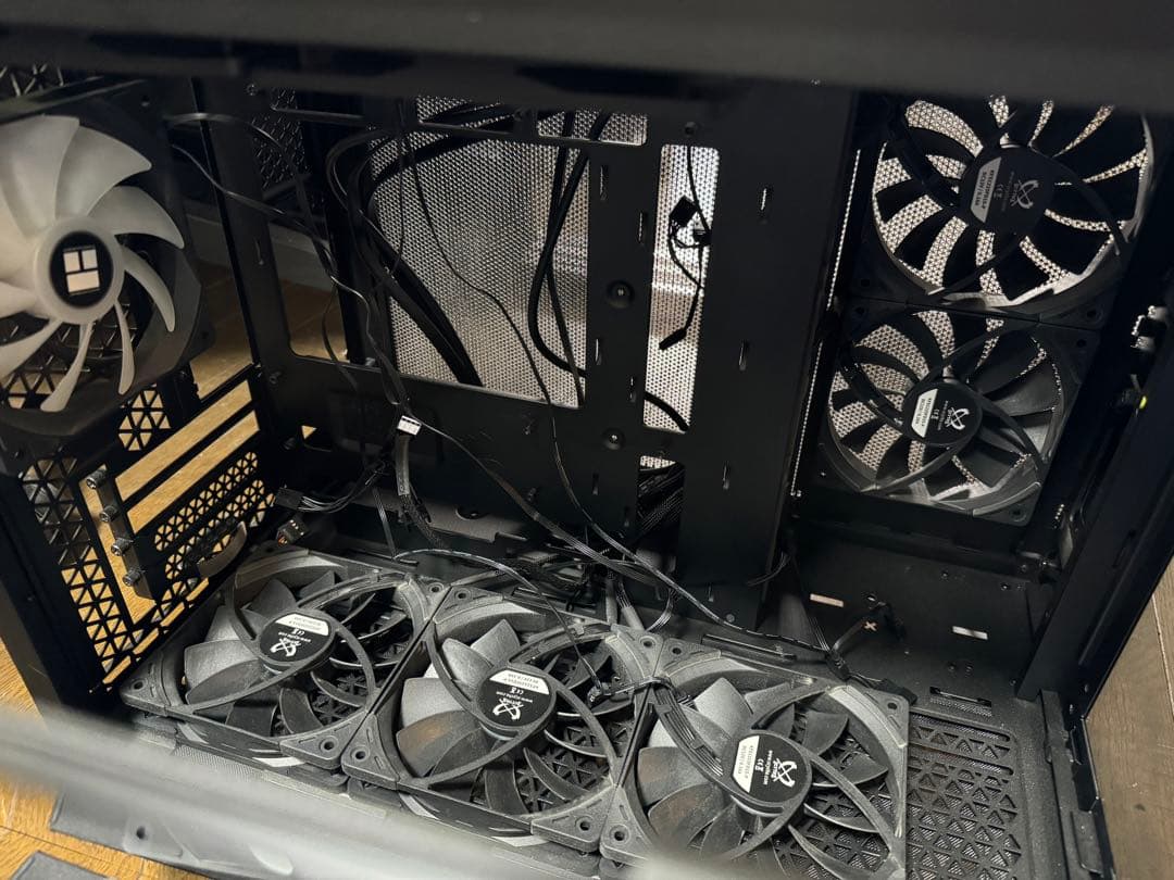 Corsair 2500X ブラック ミドルタワーPCケース ケースファン付き