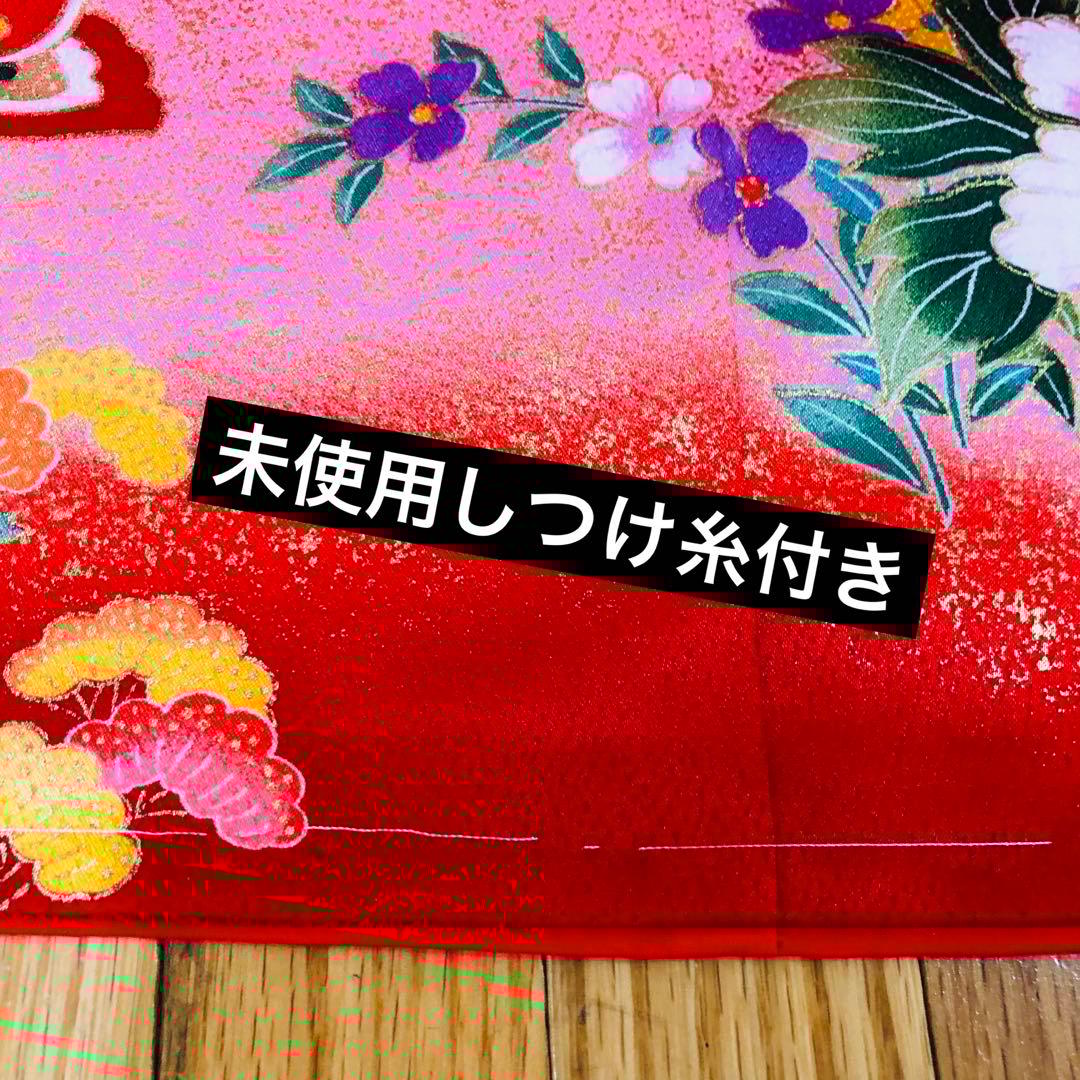 七五三七歳❣️四つ身着物光沢地未使用⭐︎赤地手毬花金彩煌びやか絢爛⭐︎完全フルセット