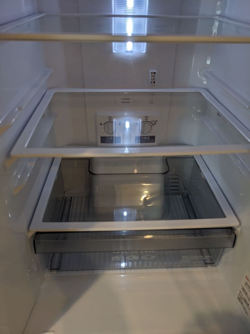 三菱電機 2ドア冷蔵庫 MR-P15G-W 2022年製 単身者 一人暮らし向け