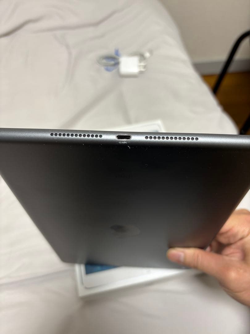 Apple ipad 第8世代 32GB バテッリー容量90%