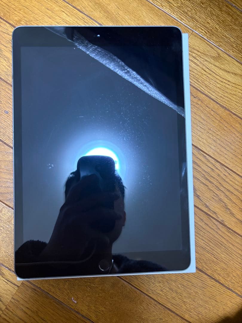 Apple ipad 第8世代 32GB バテッリー容量90%