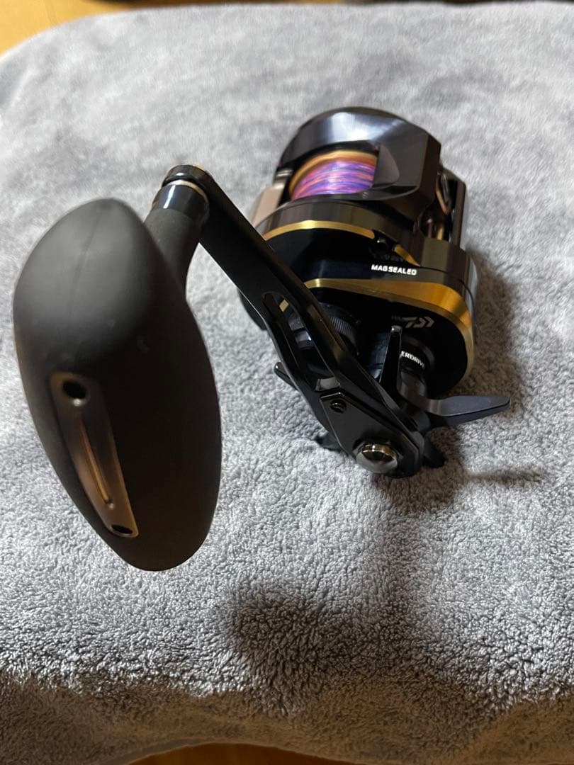 25 ソルティガ300 右ハンドル