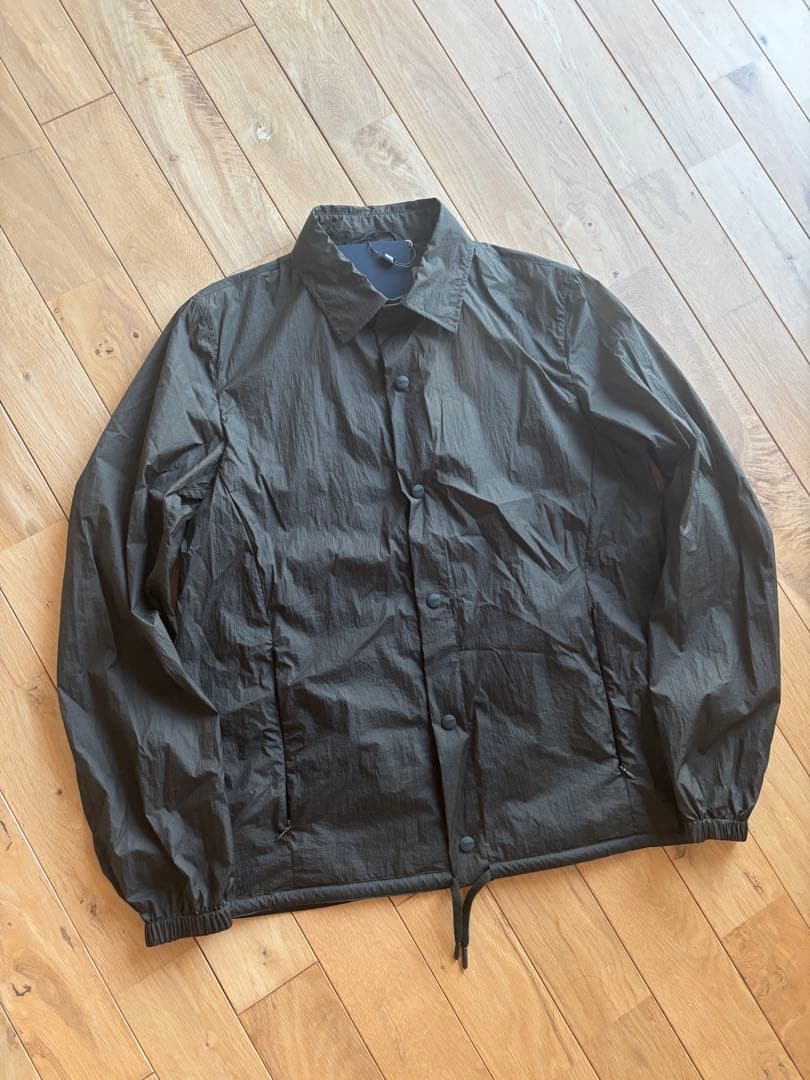 ※taka 未使用　HERNO ヘルノ ナイロンジャケット48 カーキ