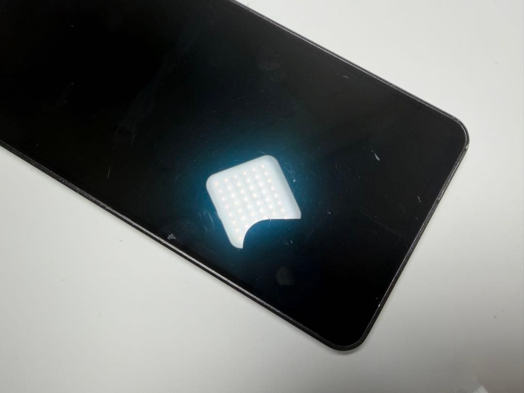 Aquos R8 pro docomo 256gb ブラック ジャンク