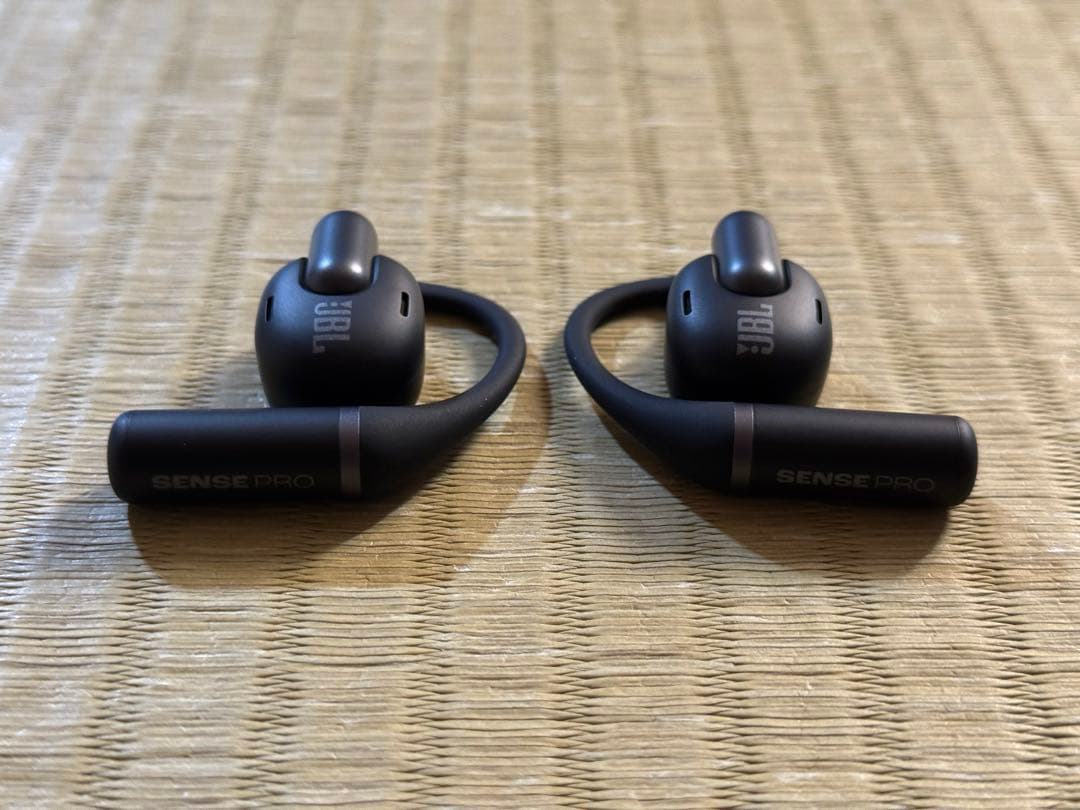 JBL Sense Pro ブラック