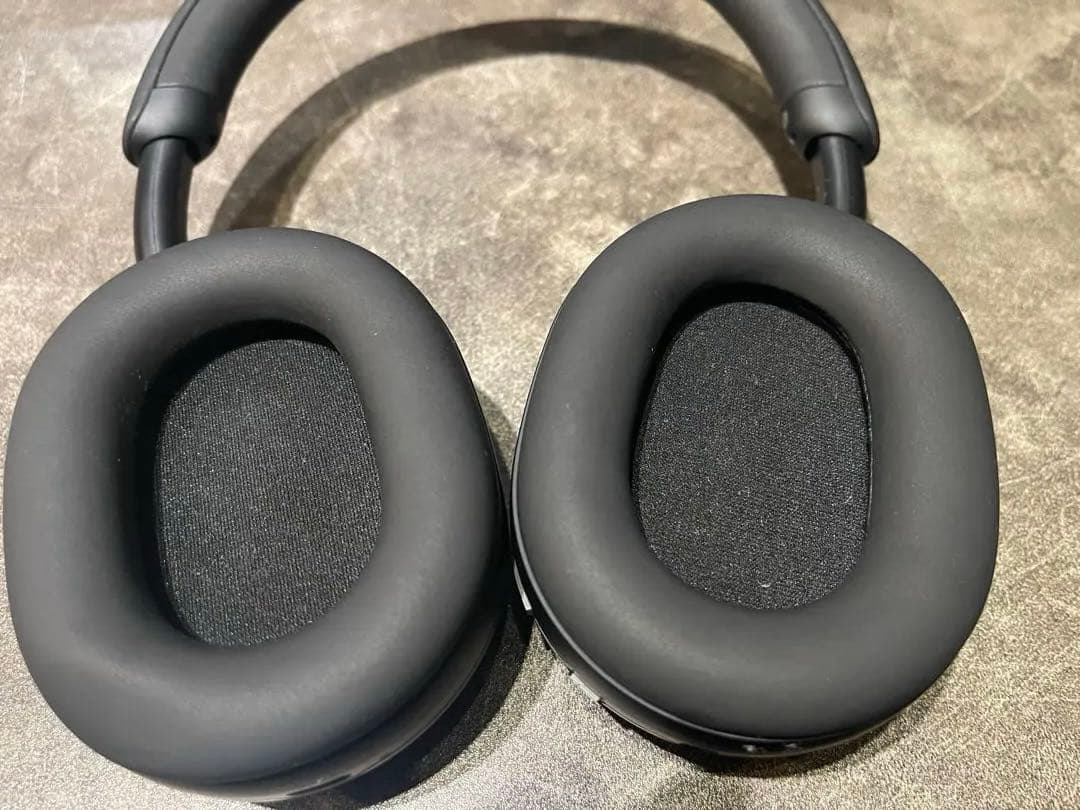 【美品】SONY WH-1000XM5 ブラック ワイヤレスノイズキャンセリング