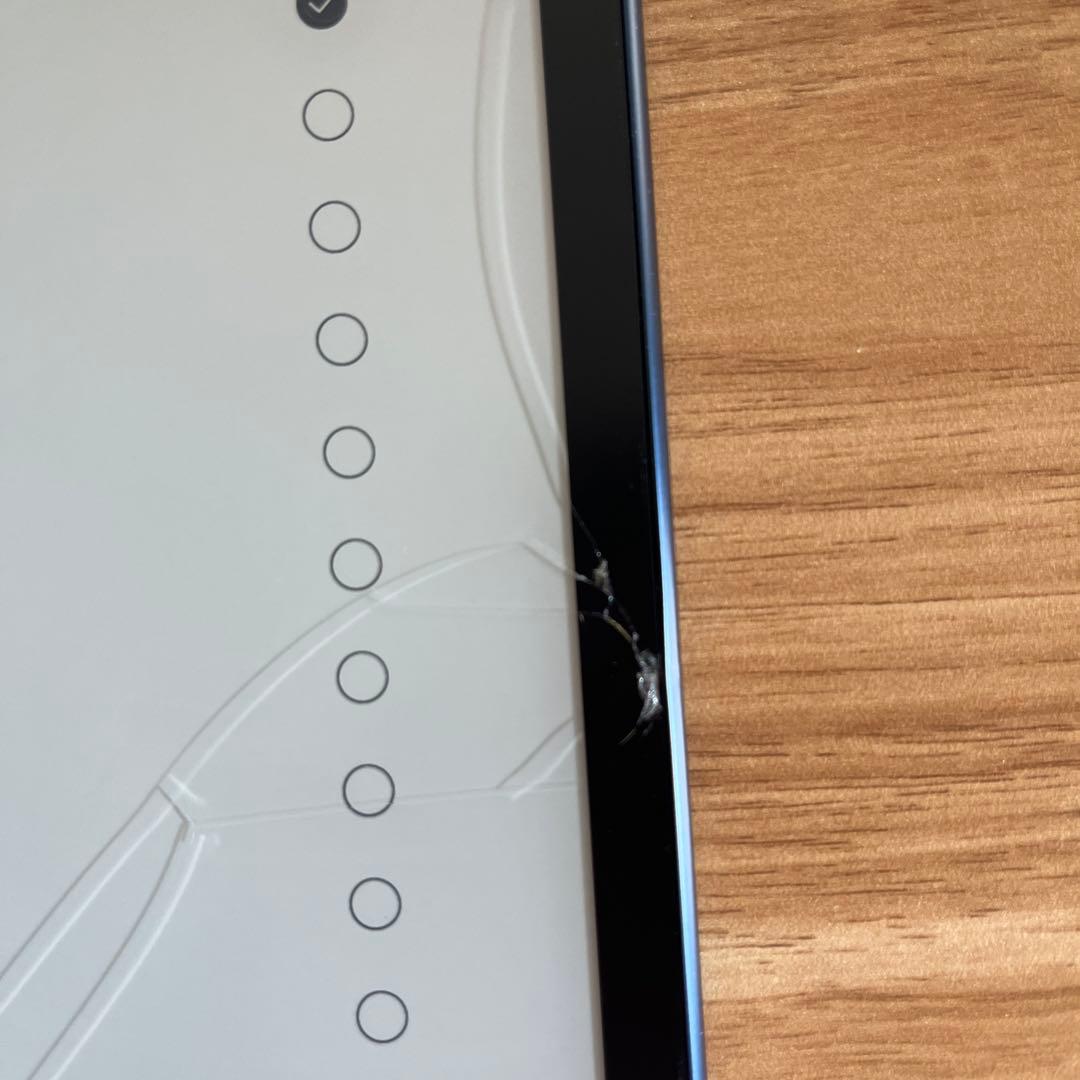 ジャンク品　BOOX Note Air 画面にひびあり
