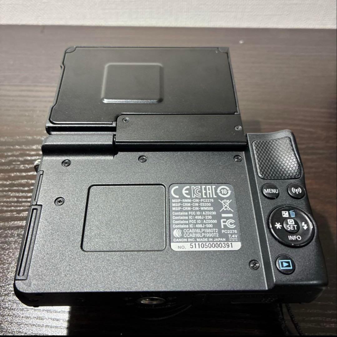 Canon EOS M100ミラーレスカメラ 22mmレンズ付き