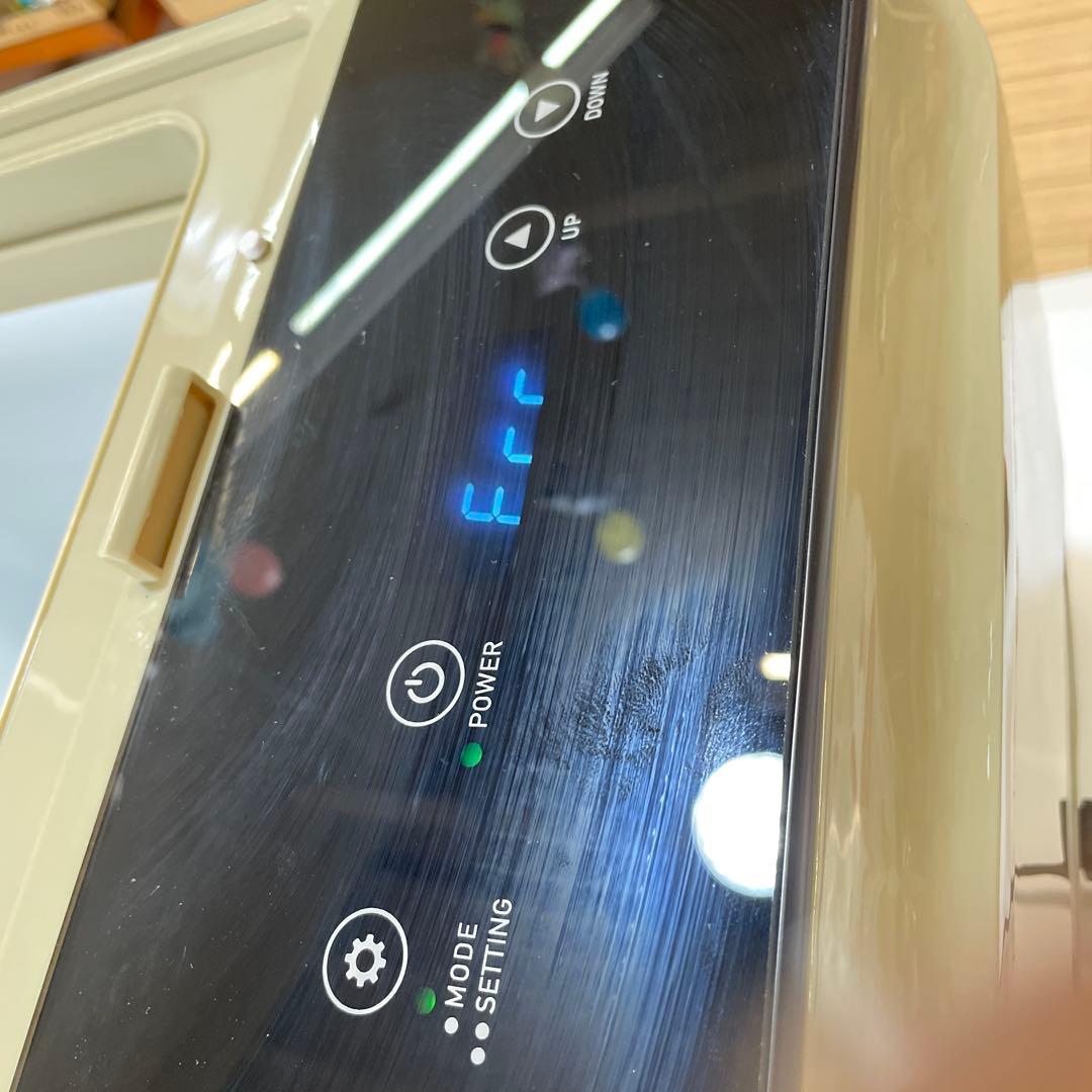 池商　冷凍冷蔵庫　２６Ｌ　ＲＡ－ＣＦＲ２６　ジャンク