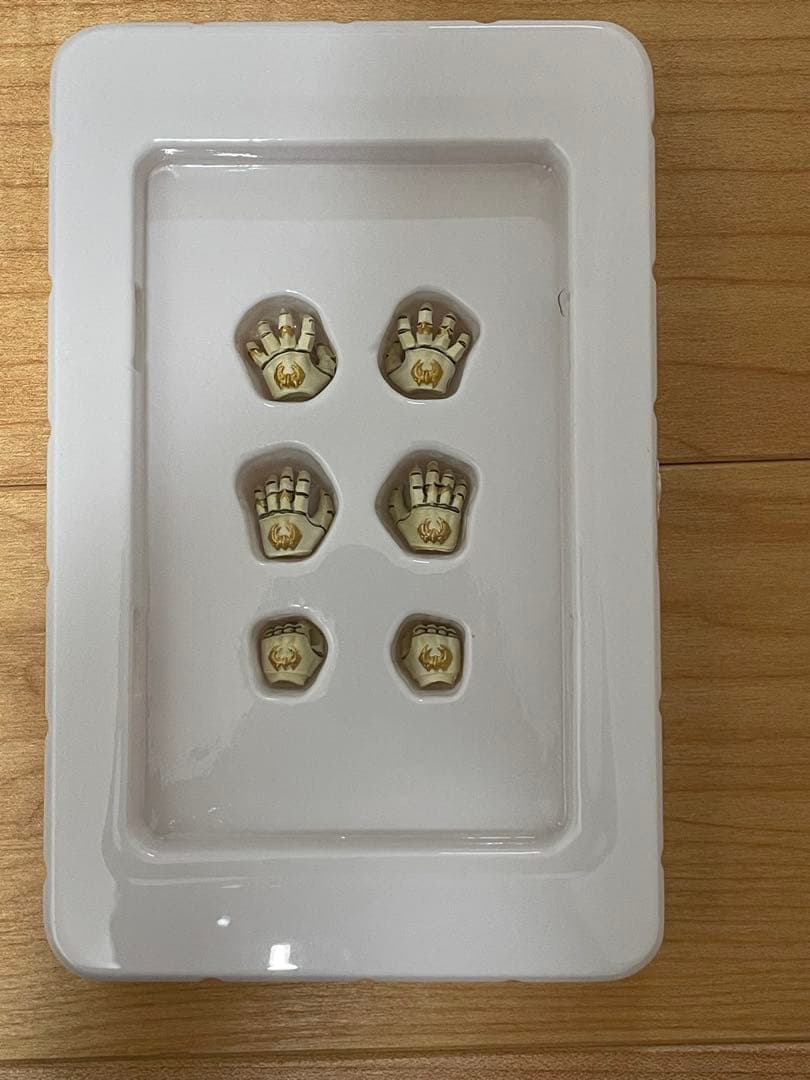 S.H.Fクウガ アルティメットフォーム &ン・ダグバ・ゼバ(真骨彫製)