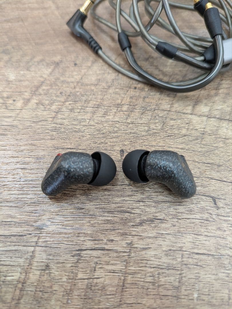 【美品.2/15まで】SENNHEISER IE300 ゼンハイザー