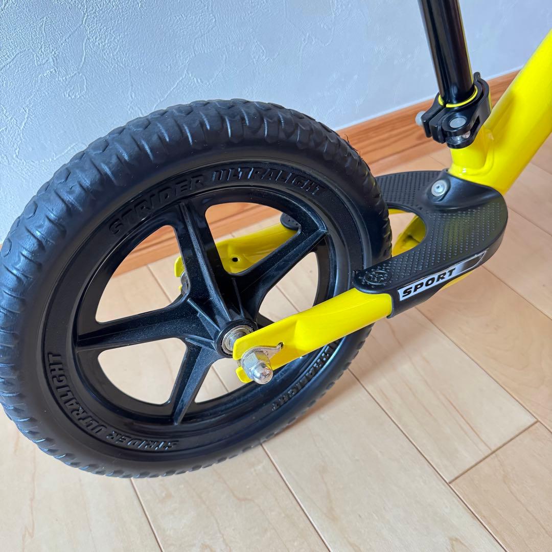 【美品】ストライダー スポーツ 12インチ イエロー 説明書付