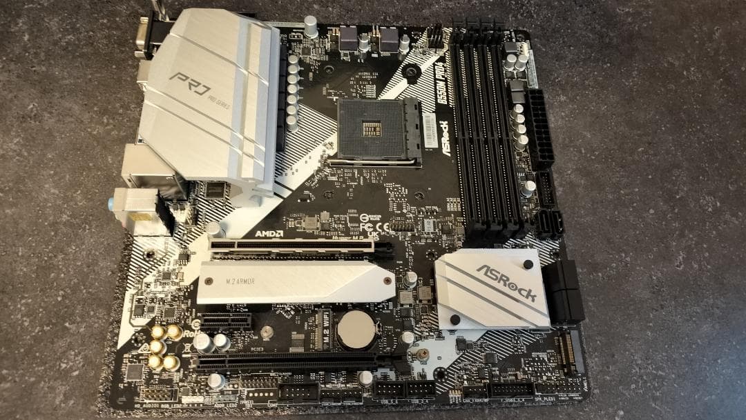 [極美品] Ryzen7 5700X3D マザボ メモリ CPUクーラー セット