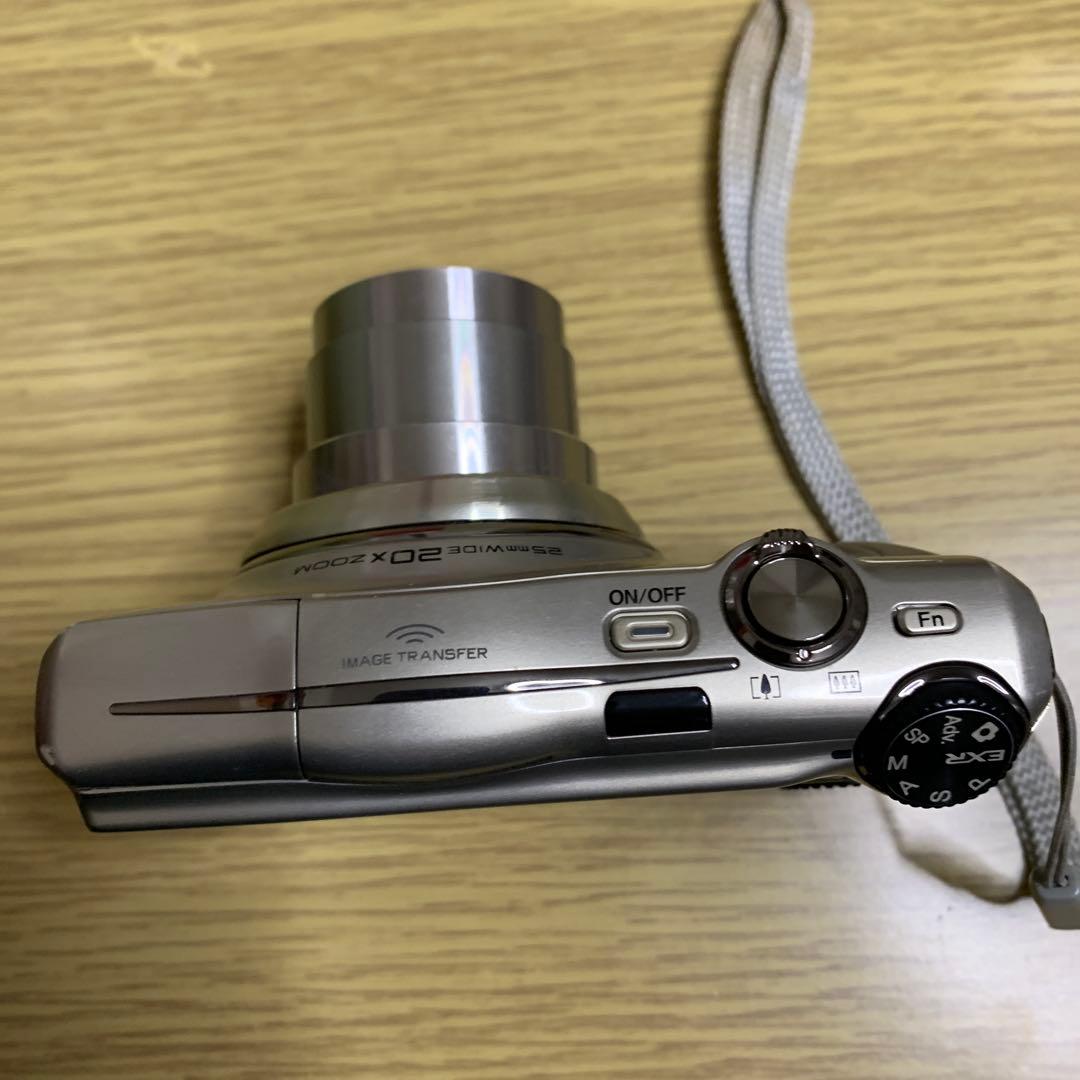 FUJIFILM　Finepix F800EXR