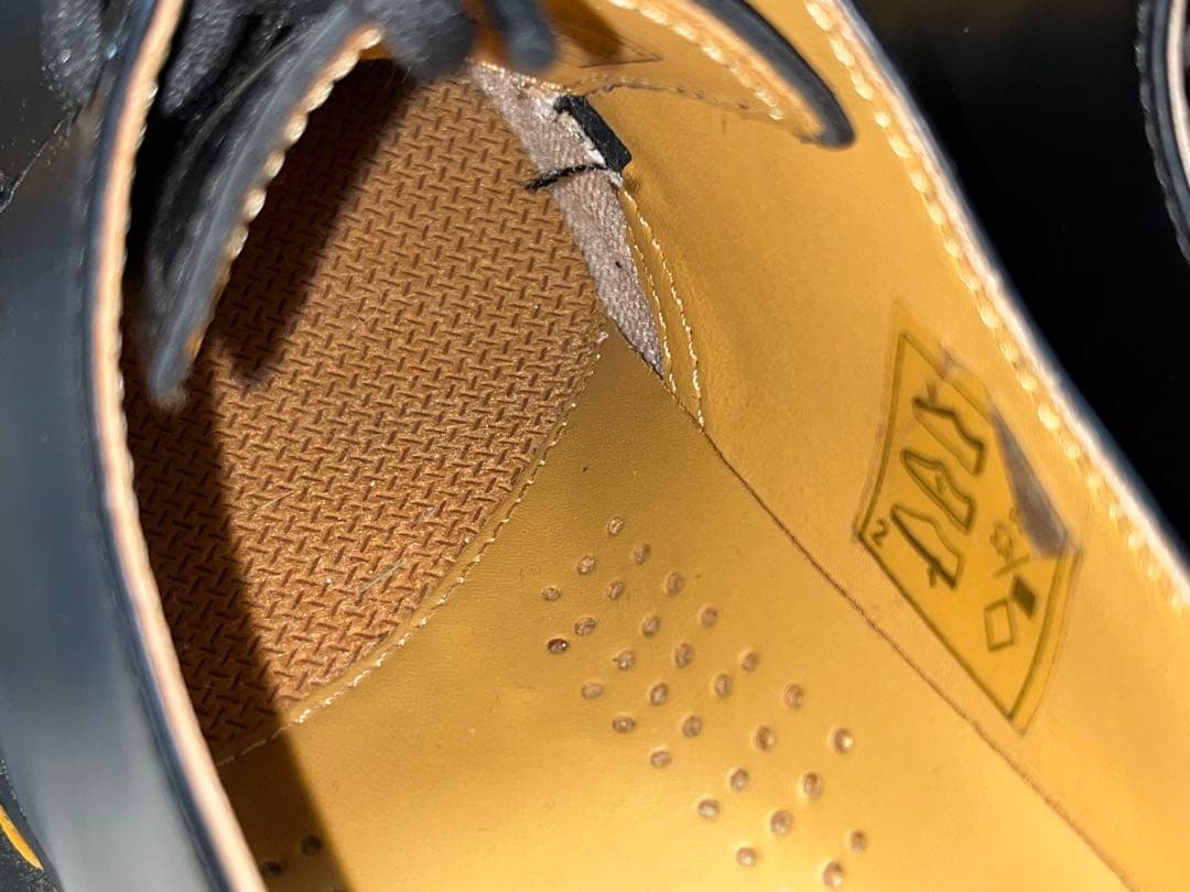 【極美品✨】ドクターマーチン 1461 3ホール 11837 UK4 黒