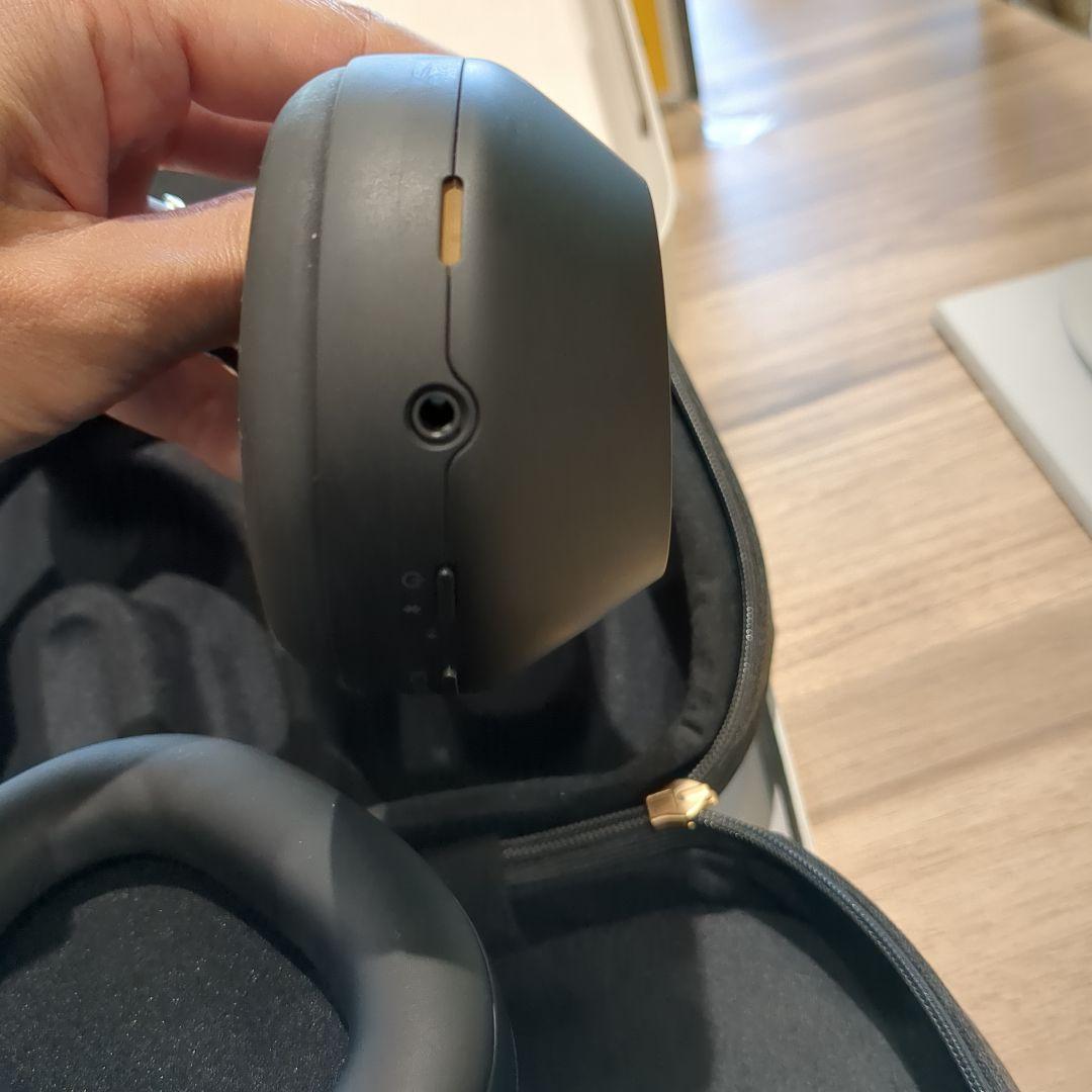 sony wh-1000xm5 ソニー　ヘッドホン