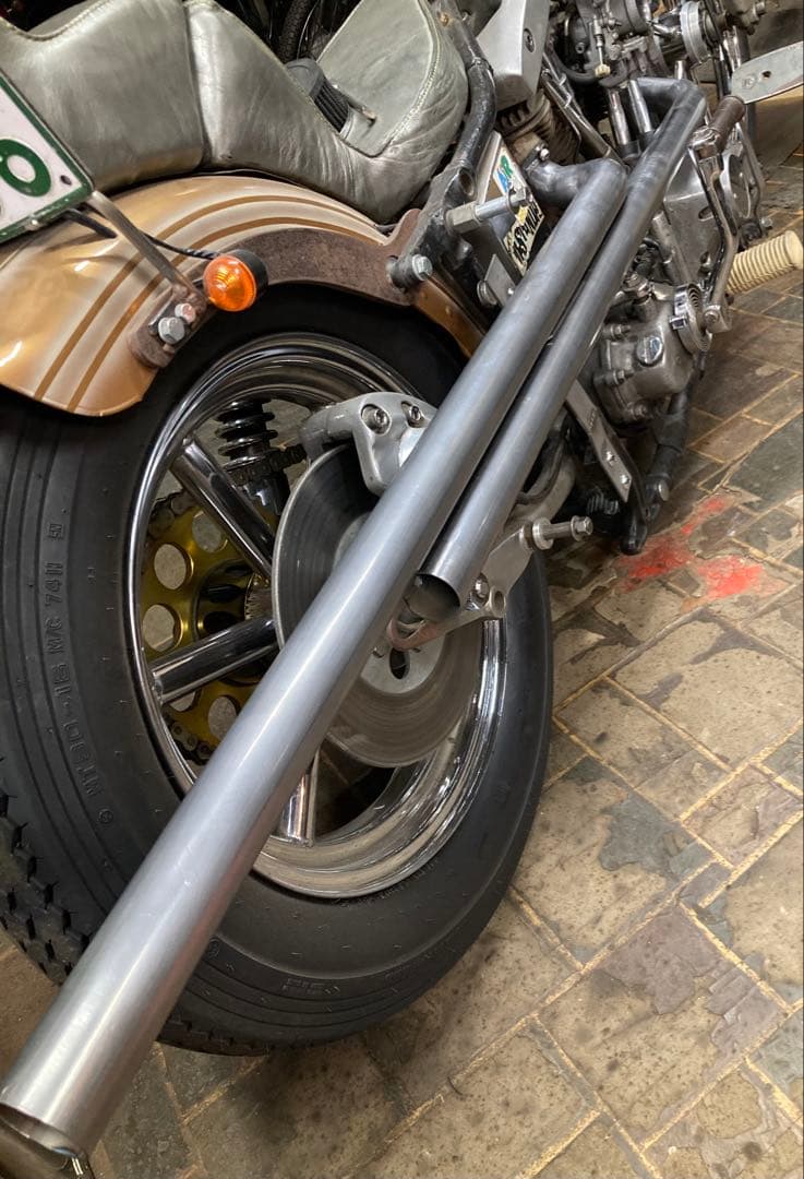 ショベル　ワンオフ　ショットガン　リジッドフレーム用　ハーレー