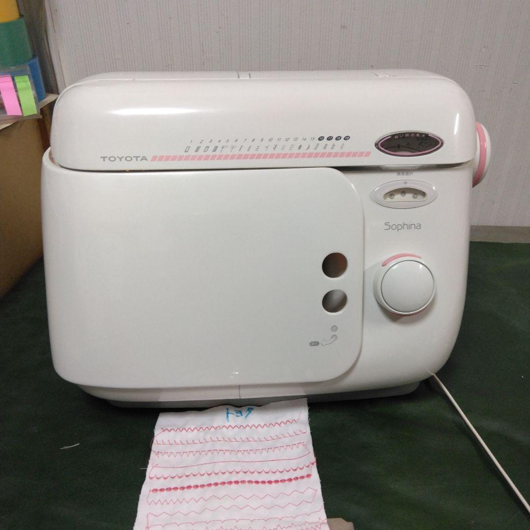 トヨタミシンSophina美品。
